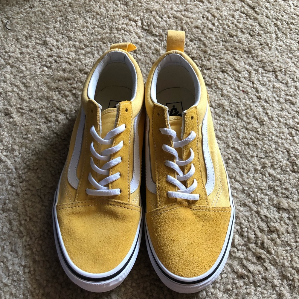 brand new yellow vans